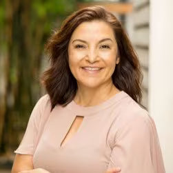files/mature-hispanic-woman-smiling-260nw-747986617.avif